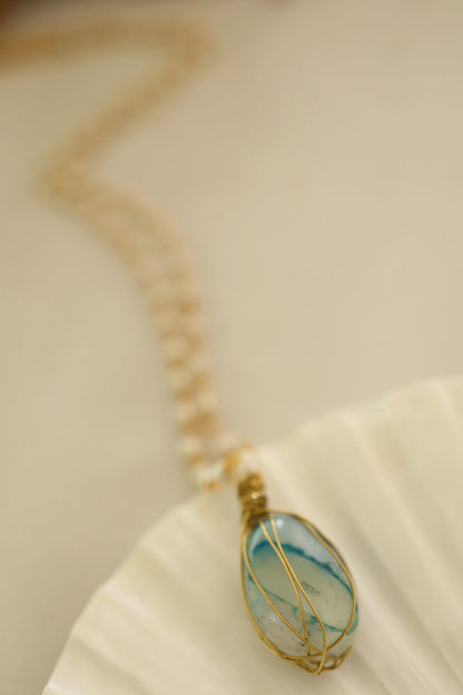 Stone Drop Embellished Pendant Necklace 