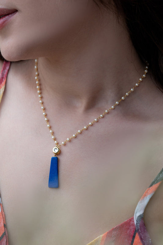 Stone Drop Pearl Strewn Pendant Chain 