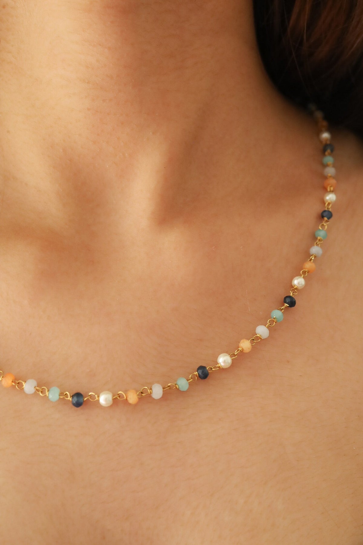 Pearl & Stone Embellished Chain 