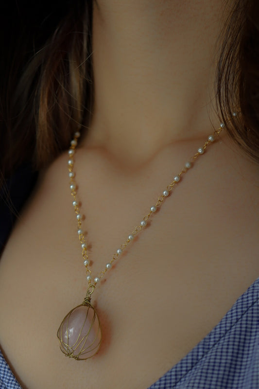 Rose Quartz Embellished Pendant Chain 