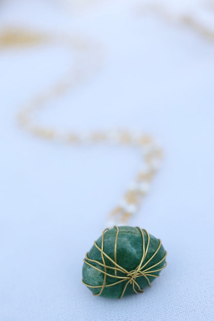 Stone Drop Embellished Pendant Chain 