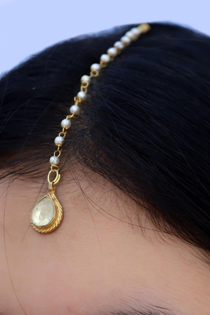 Kundan Embellished Maangtikka 