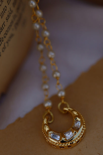 Kundan Embellished Pendant Necklace 