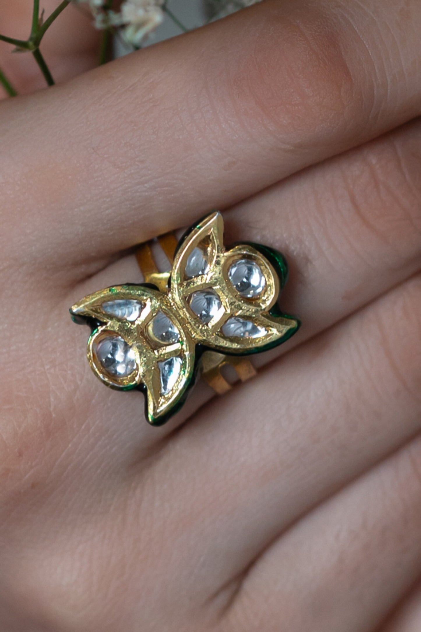 Kundan Stone Embellished Ring 