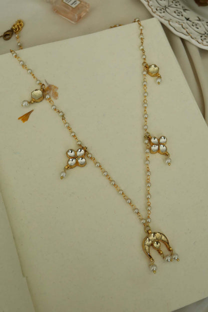 Kundan Embellished Necklace 