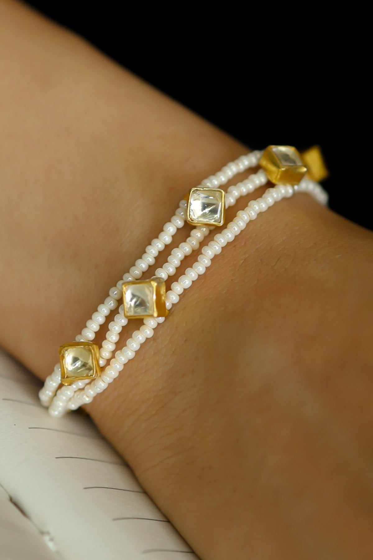 Kundan & Pearl Studded Bracelet 