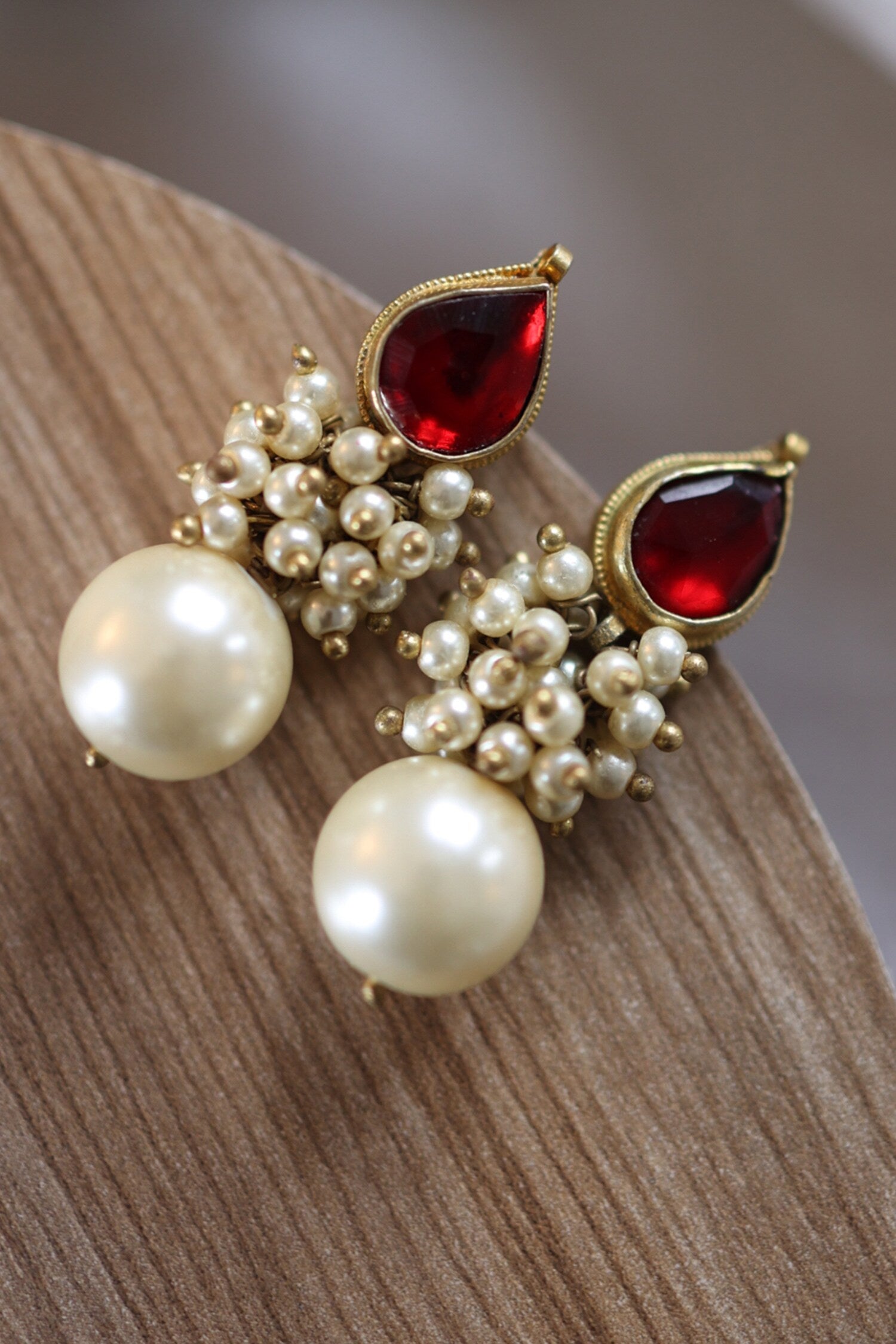 Teardrop Kundan Embellished Earrings 