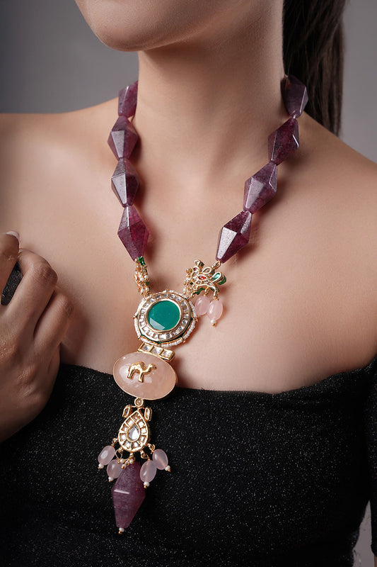 Le Meraki Carved Stone Embellished Necklace 