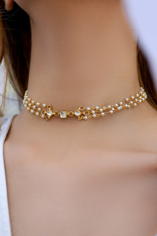 Kundan & Pearl Embellished Pendant Choker 