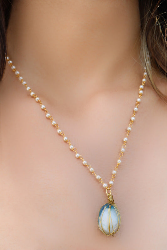Stone Drop Embellished Pendant Necklace 