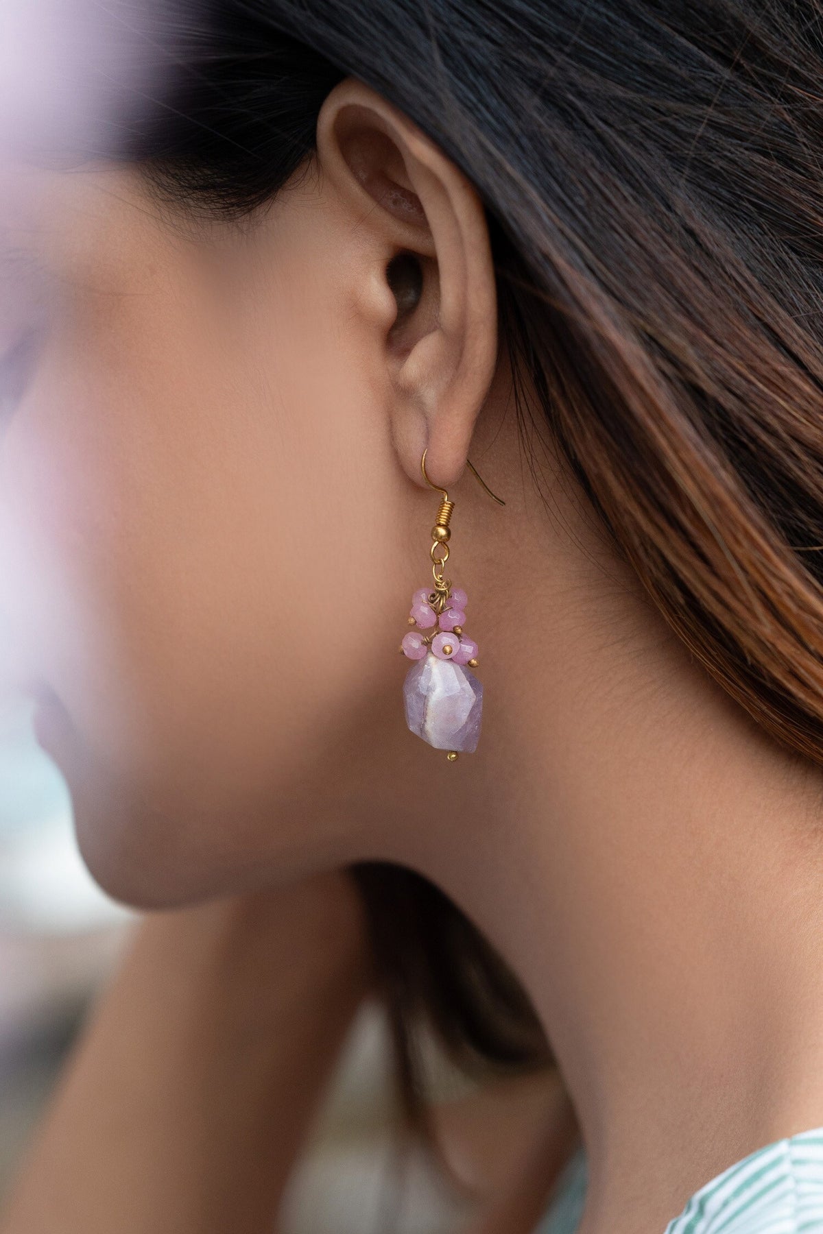 Natural Stone & Clustered Onyx Embellished Earrings 