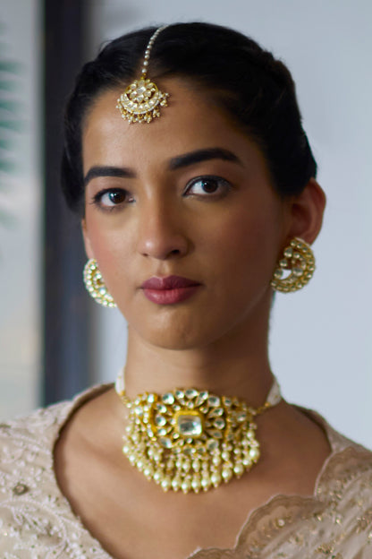 Chandramani Kundan Embellished Necklace Set 