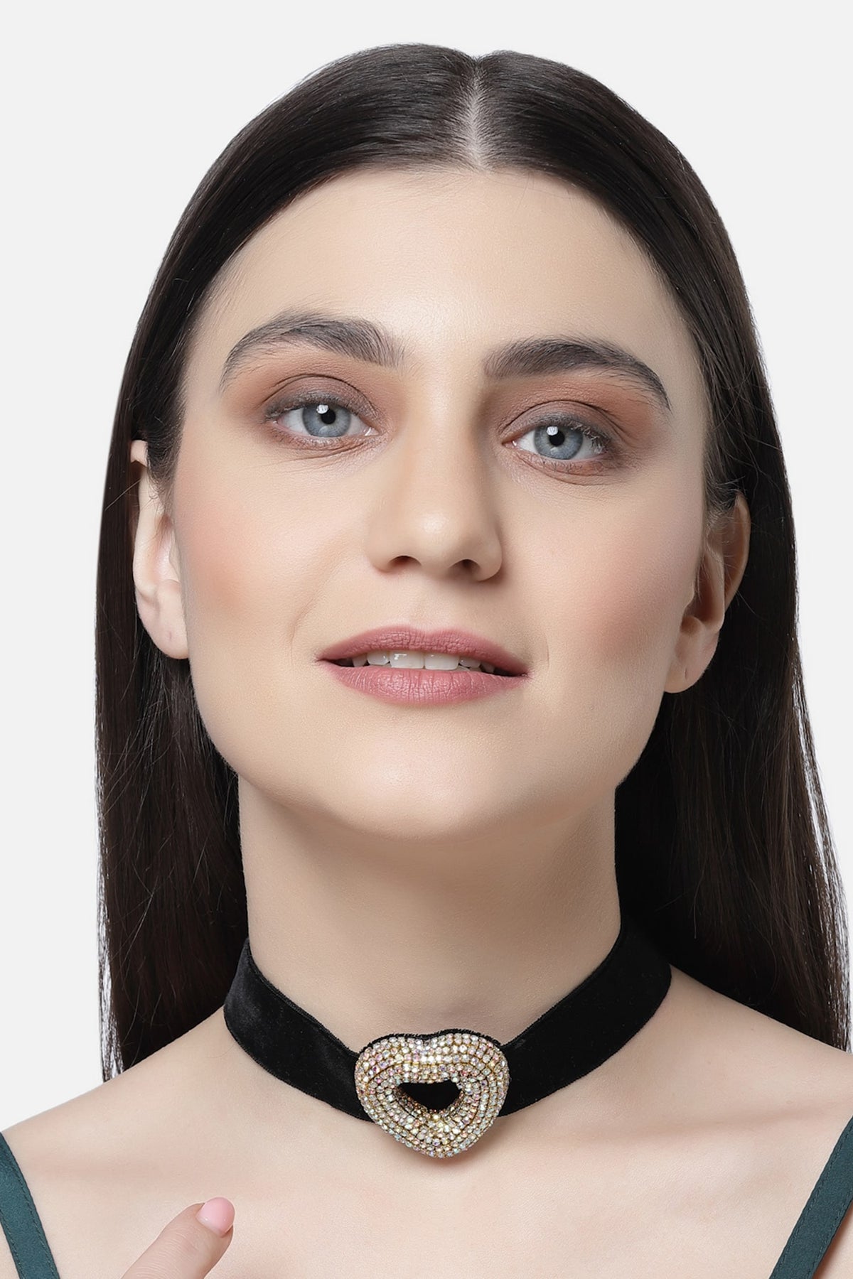 Velvet Heart Shaped Pendant Necklace 