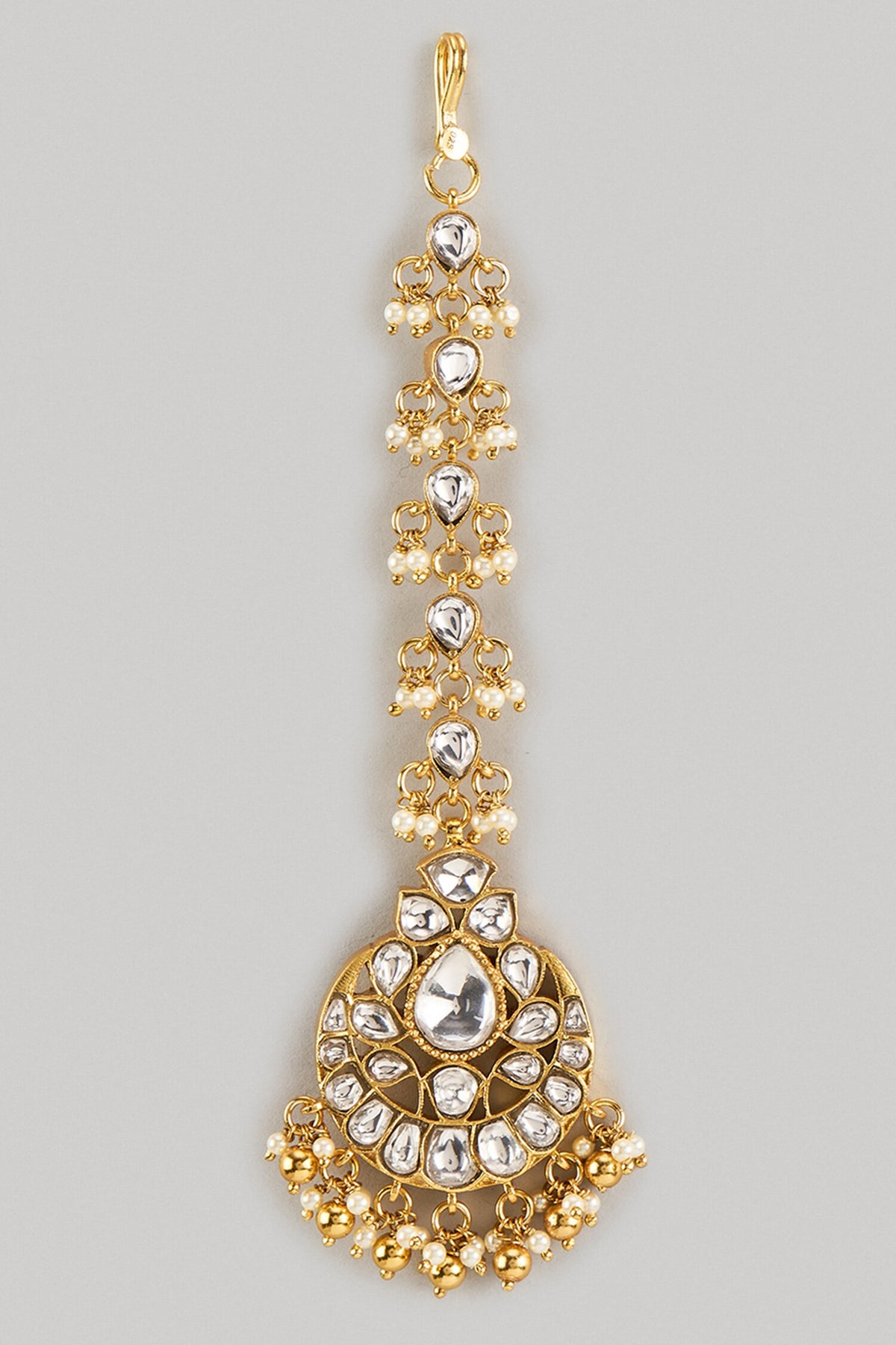 Kundan Pearl Embellished Maangtikka 