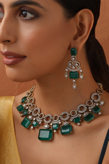 Geometric Emerald Drop Necklace Set 