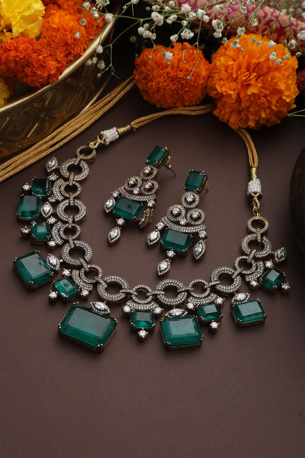 Geometric Emerald Drop Necklace Set 