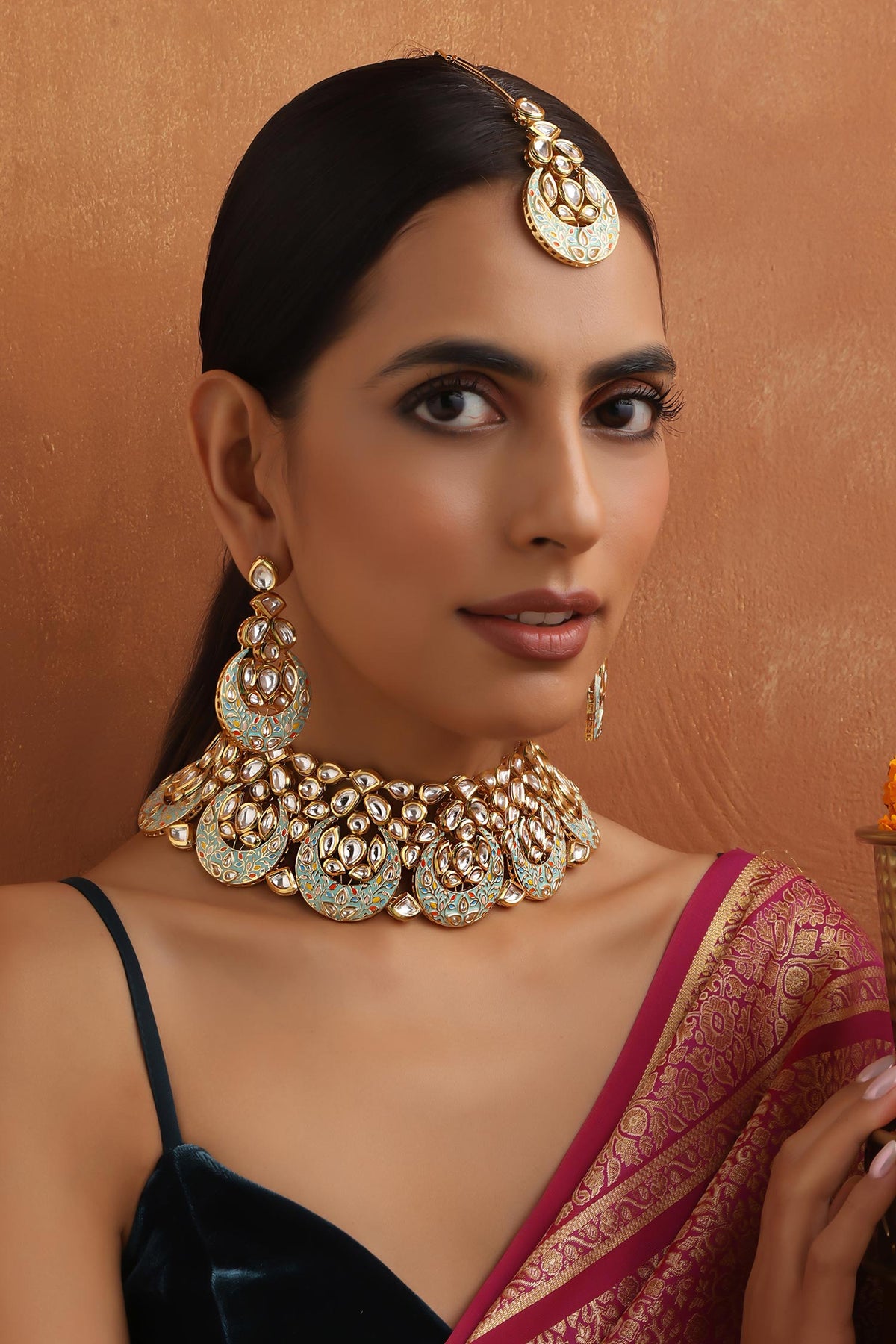 Crescent Moon Carved Jewellery Set 