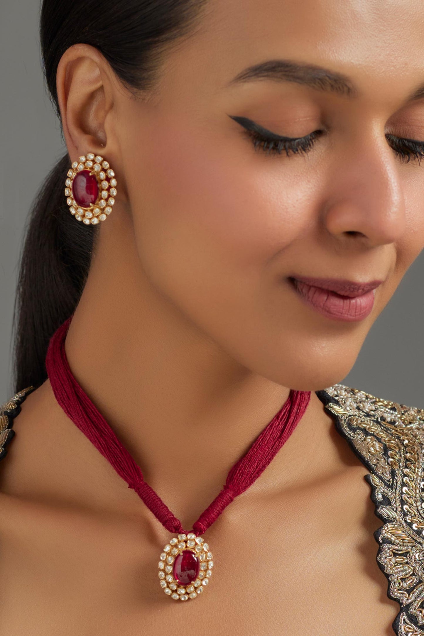 Stone Embellished Pendant Choker Set 