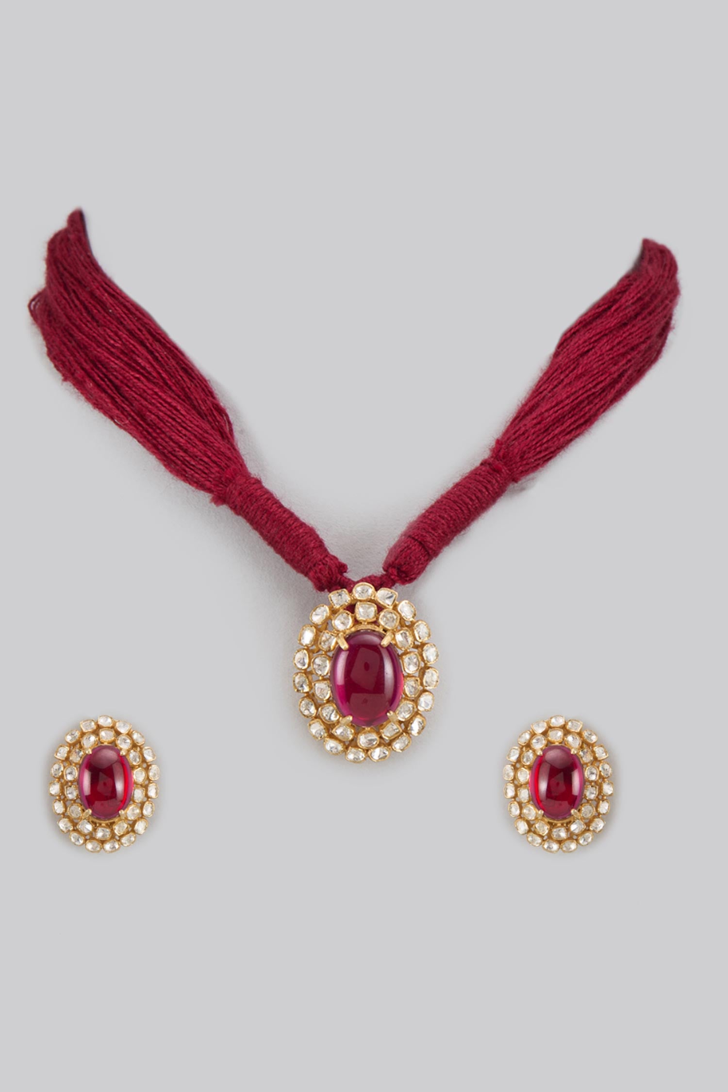 Stone Embellished Pendant Choker Set 