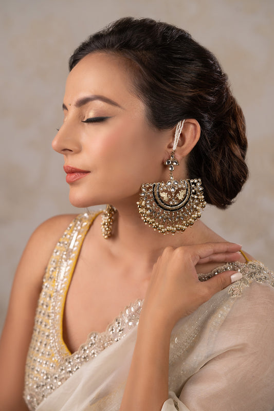 Vidhi Embellished Chaandbali Earrings 