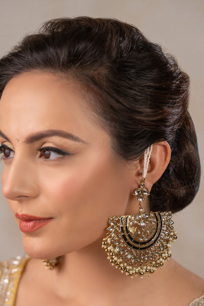 Vidhi Embellished Chaandbali Earrings 