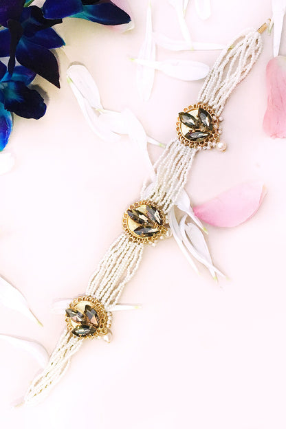 Bloom Embellished Pearl Choker 