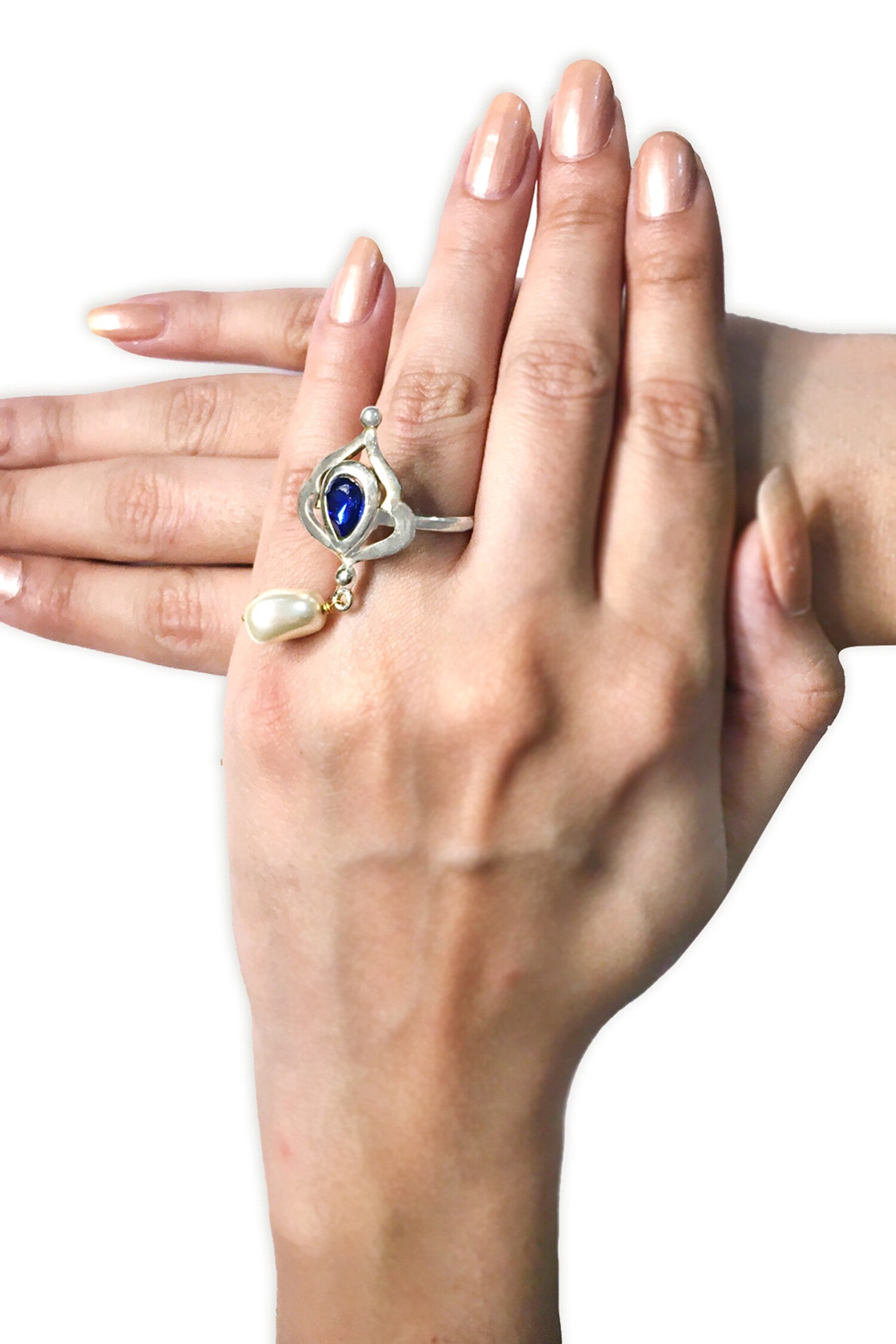 Clover Teardrop Embellished Ring 