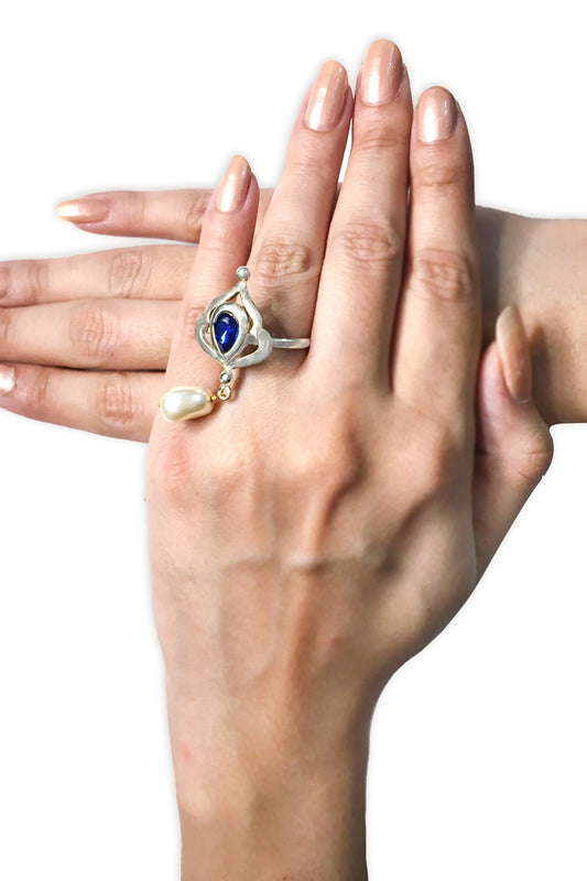 Clover Teardrop Embellished Ring 