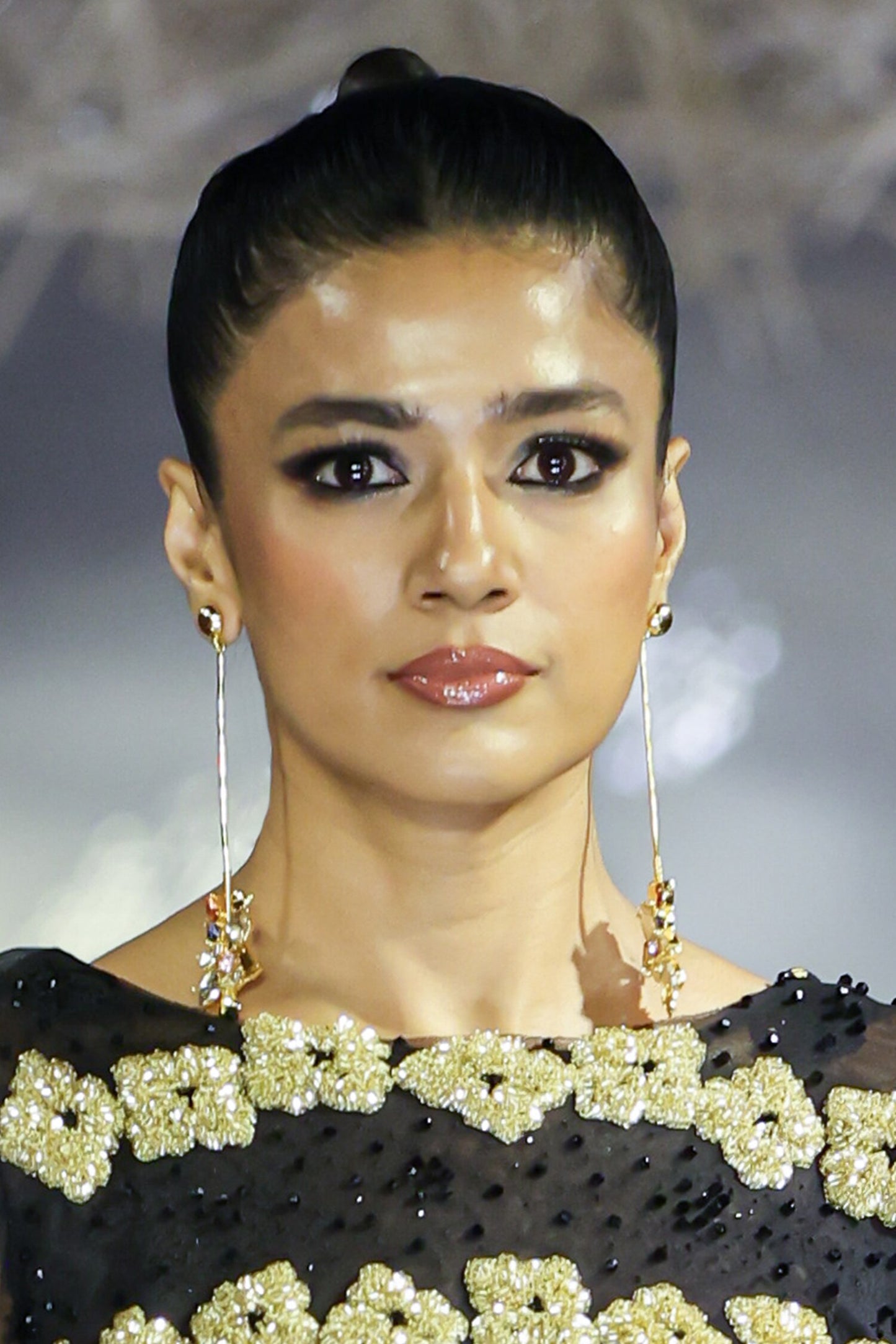 Fiore Vine Embellished Long Earrings 