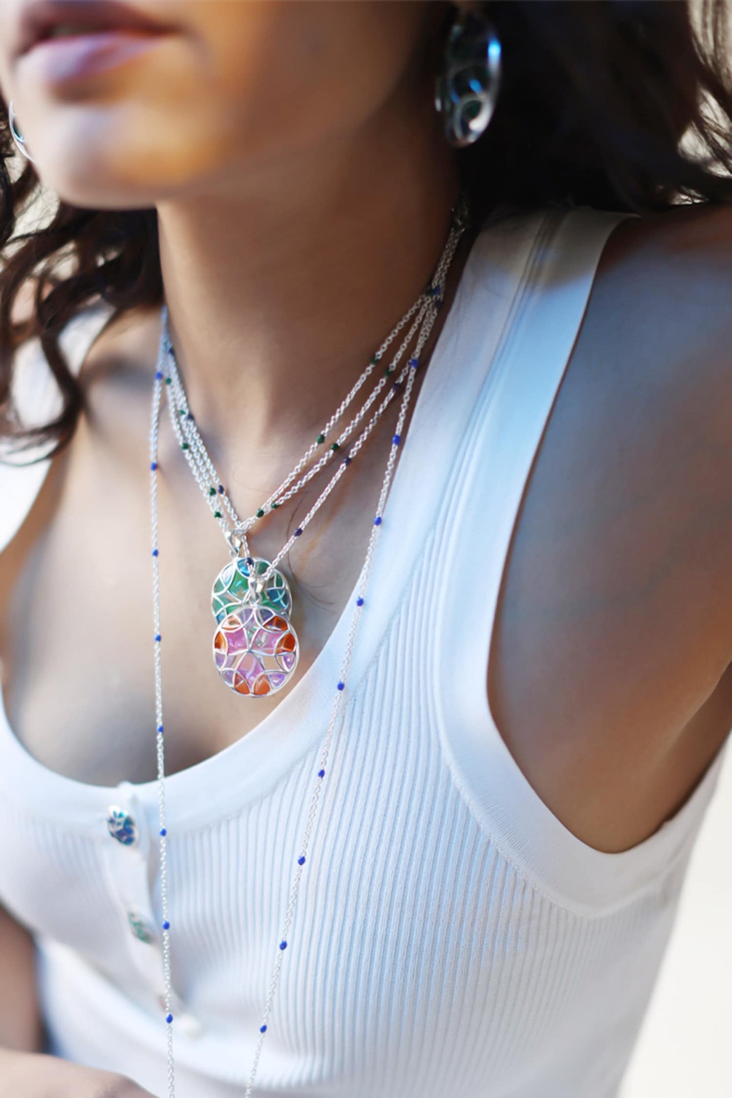Embellished Pendant Necklace with Enamel 