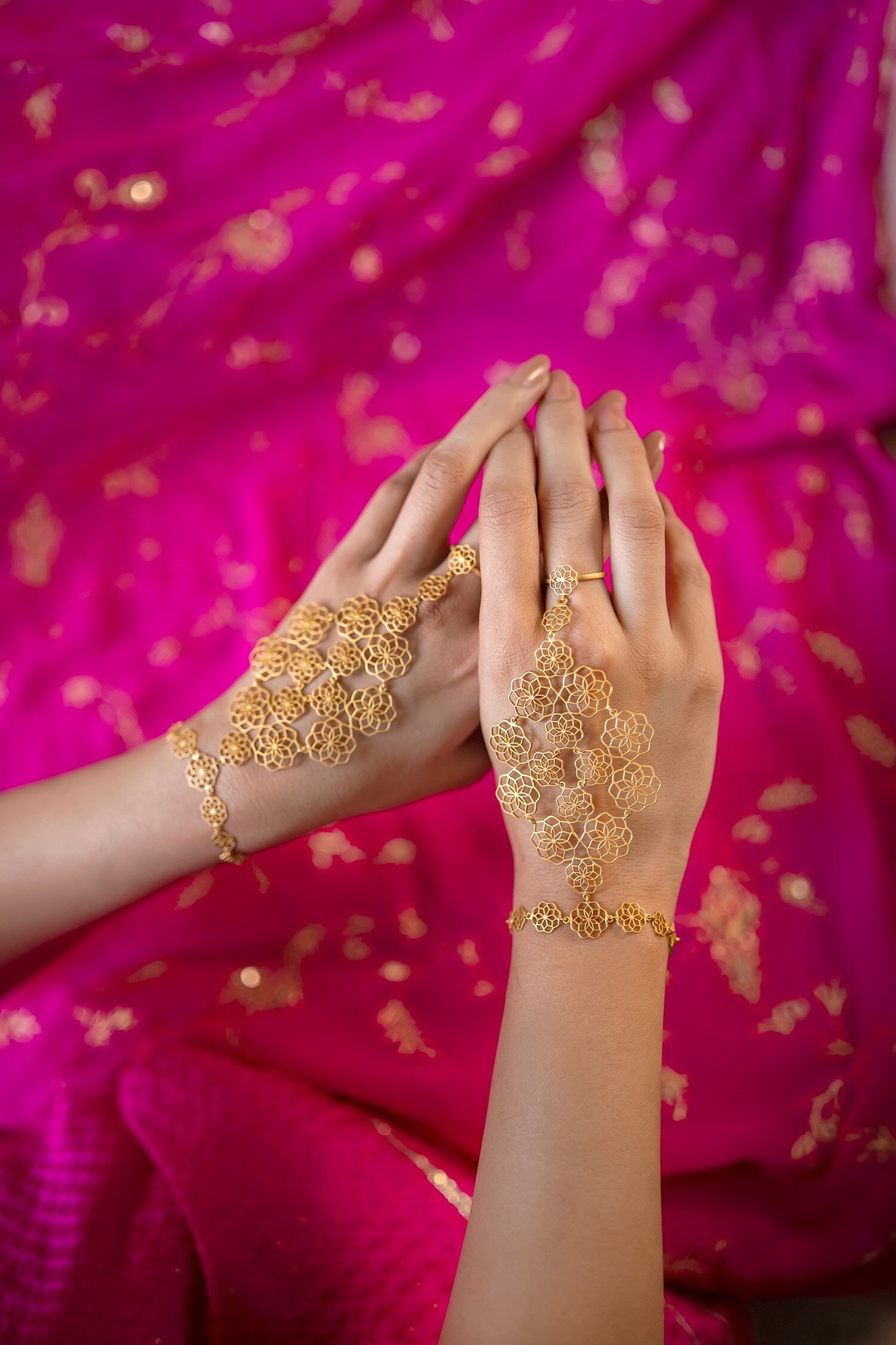 Gold Enamelled Gul Haathphool 
