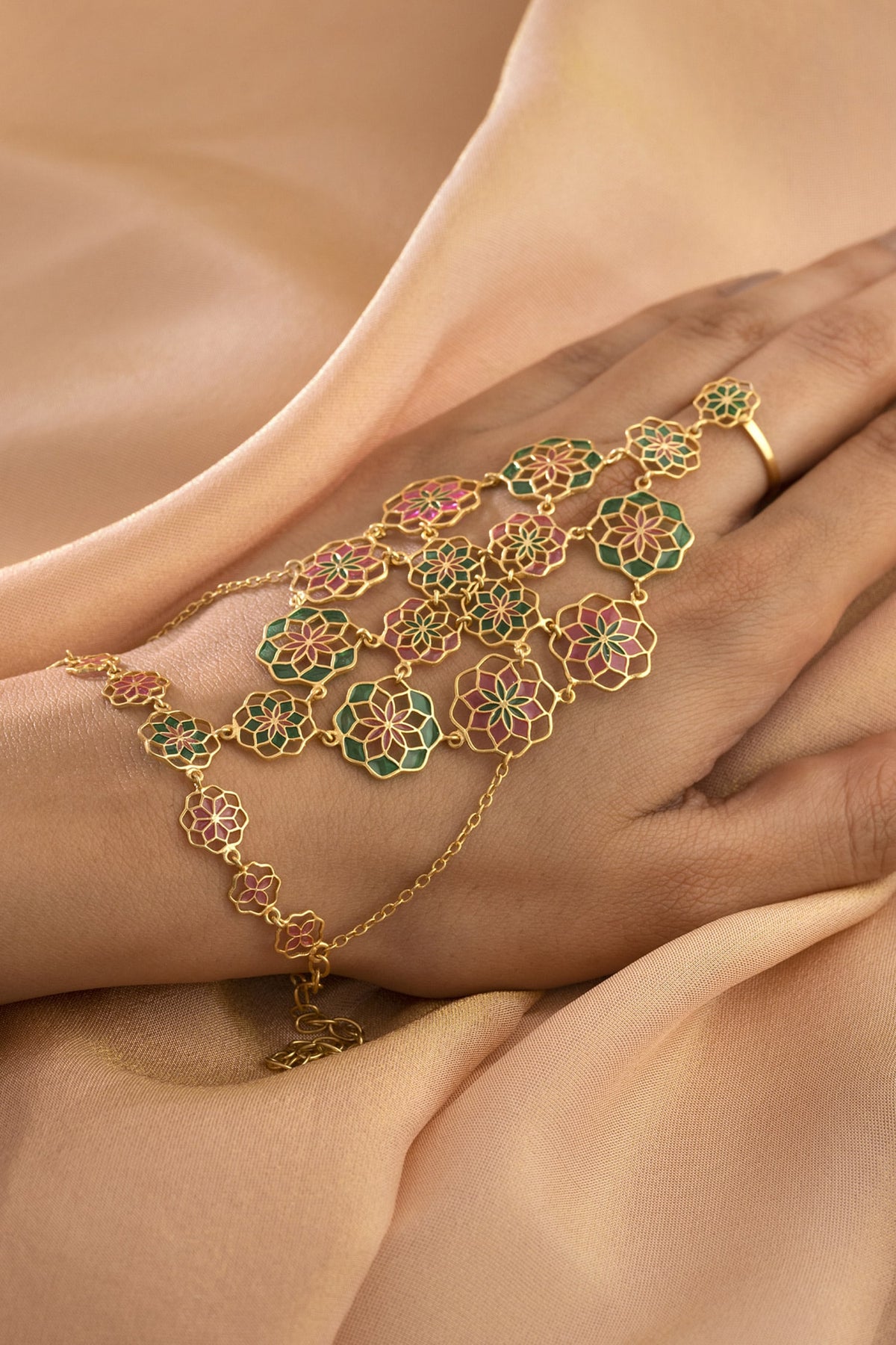 Enamelled Floral Haathphool Bracelet 