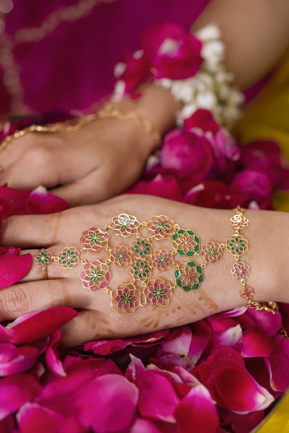Enamelled Floral Haathphool Bracelet 