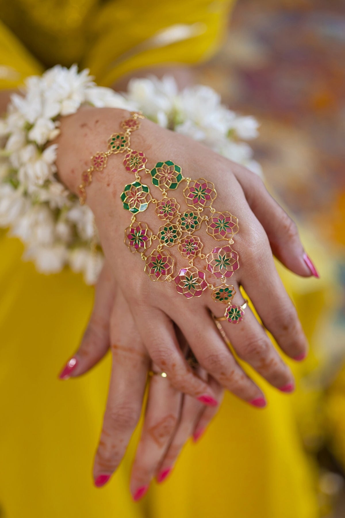 Enamelled Floral Haathphool Bracelet 