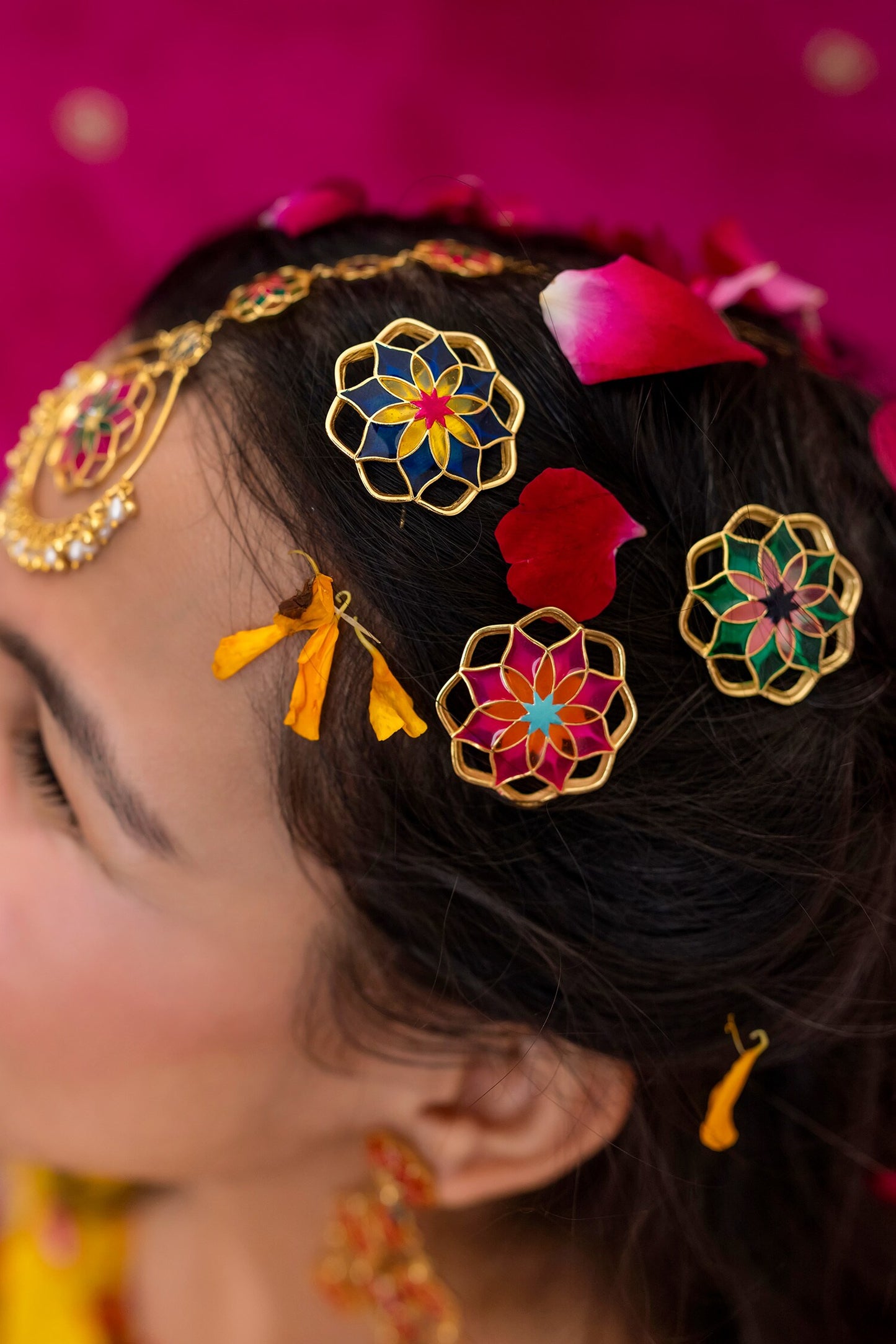 Floral Enamel Stud Earrings 
