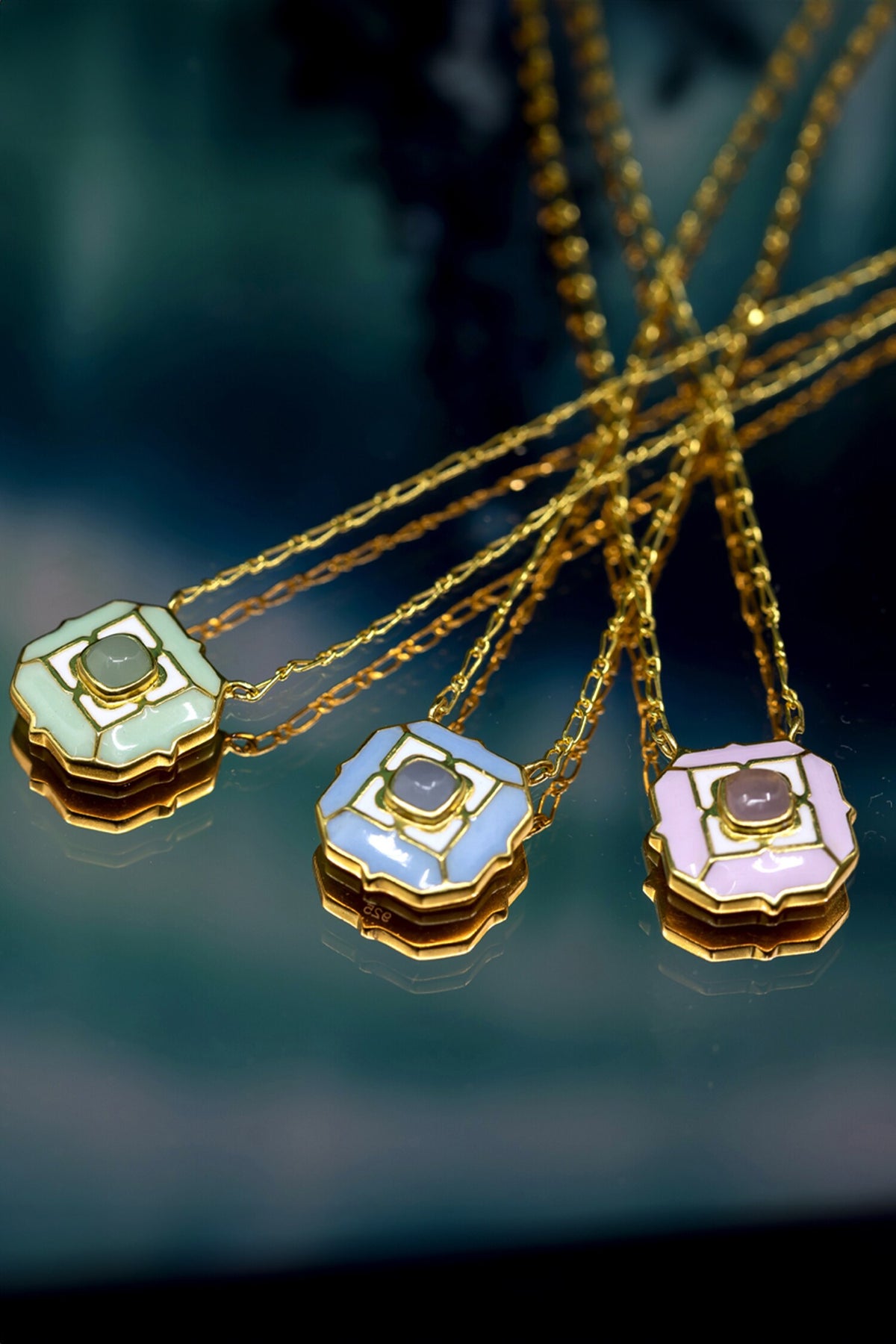 Geometric Blue Calcedony Pendant Necklace 