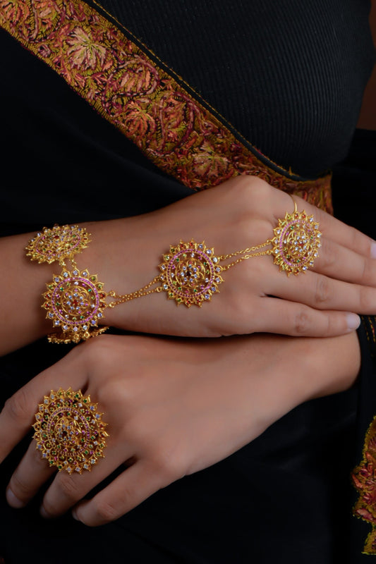Gold Stone Embellished Hathphool 