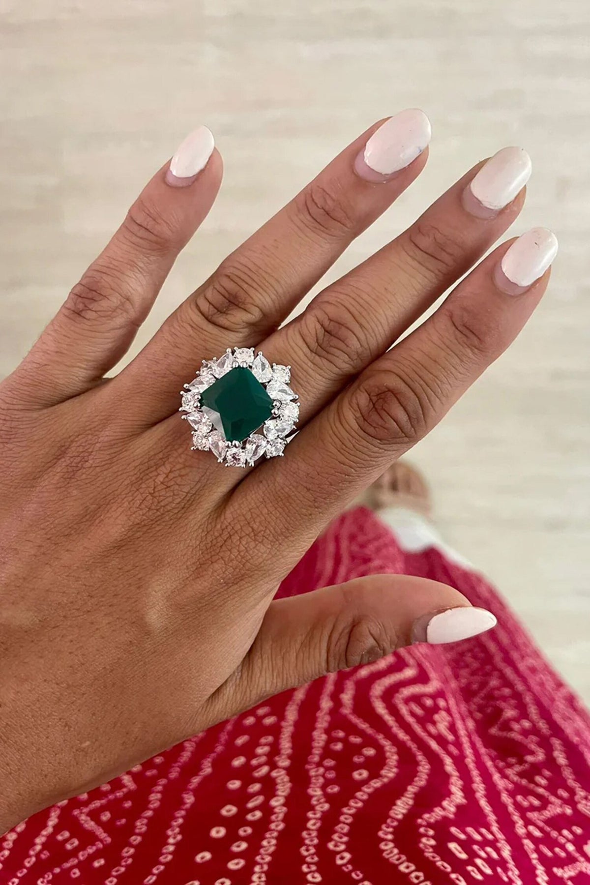 Faux Diamond Emerald Necklace Set 