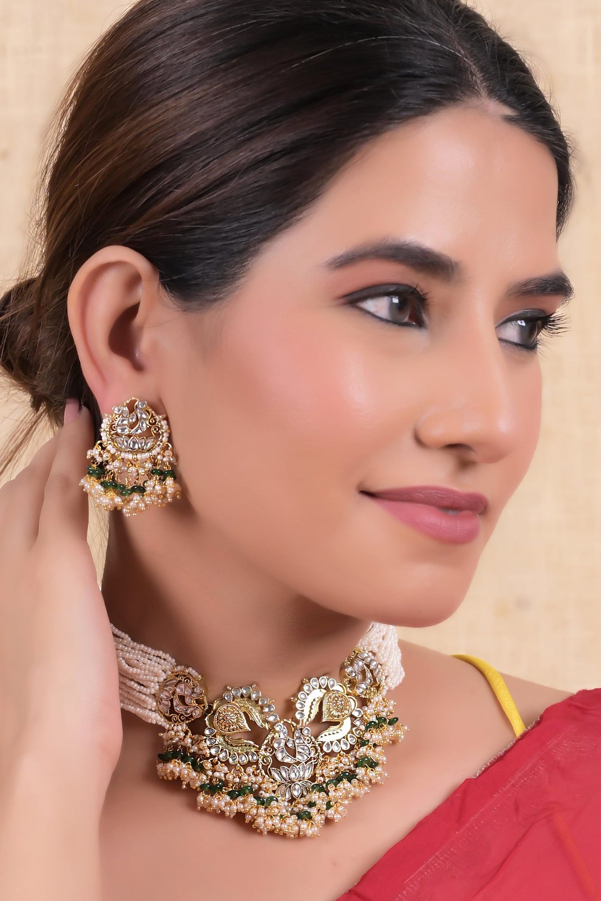 Floral Kundan Motif Choker Set 
