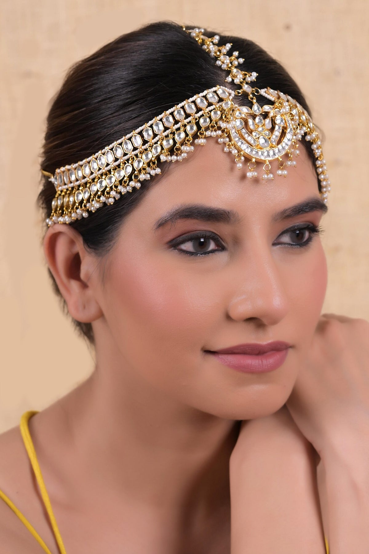 Gold Plated Chand Nikhat Mathapatti 