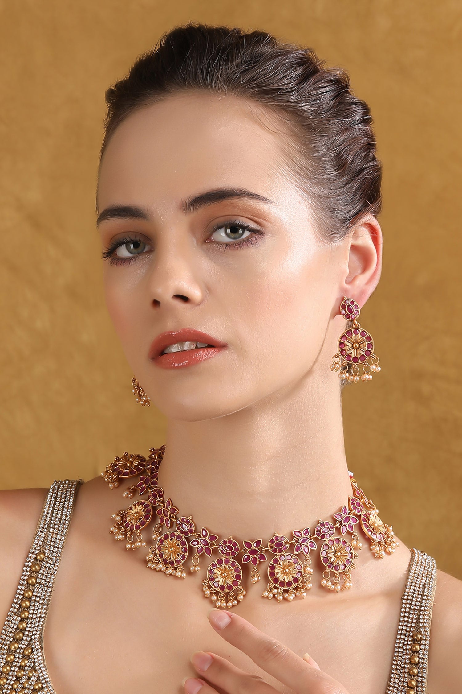 Floral Stone Embellished Choker Set 