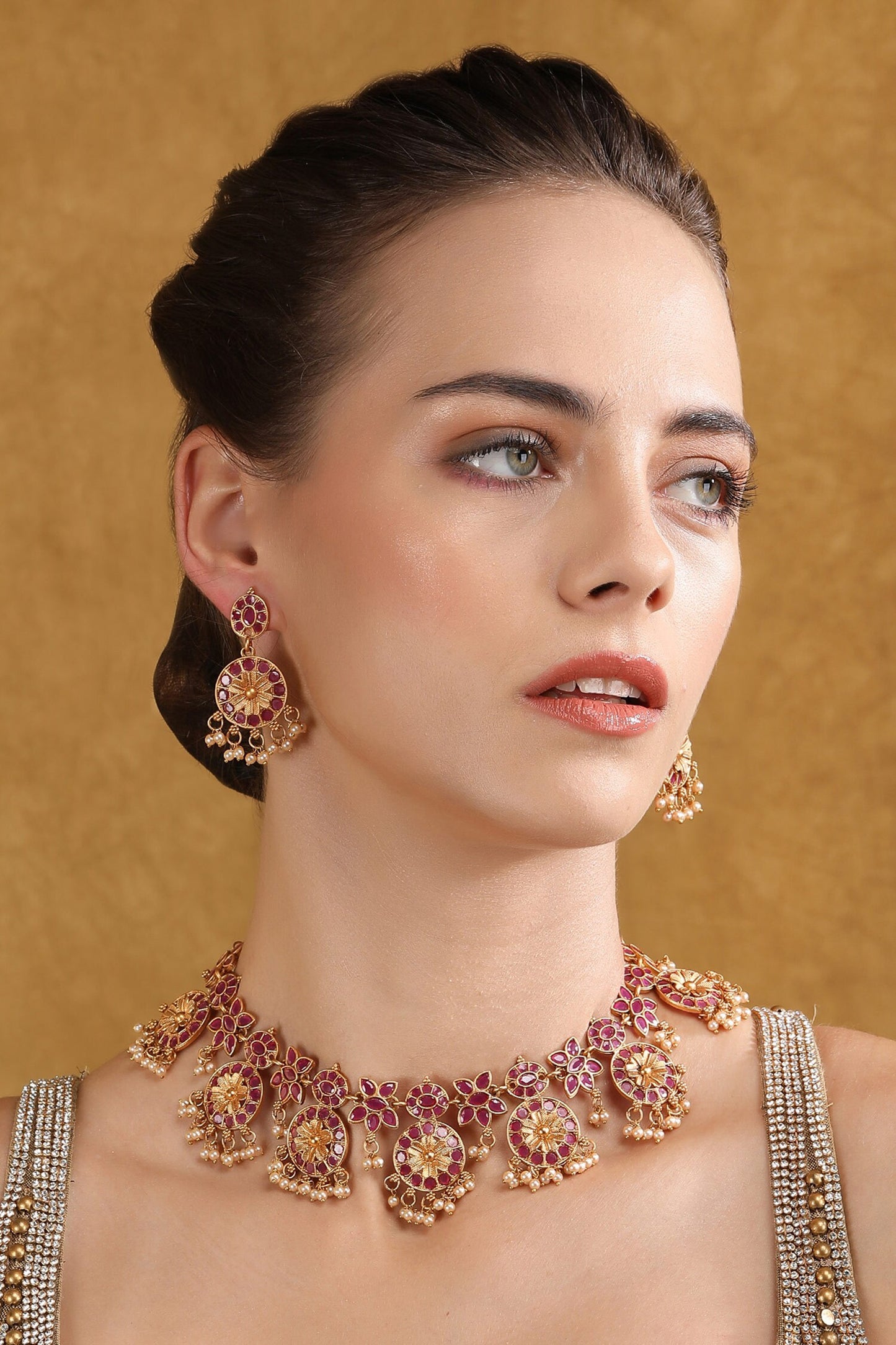Floral Stone Embellished Choker Set 