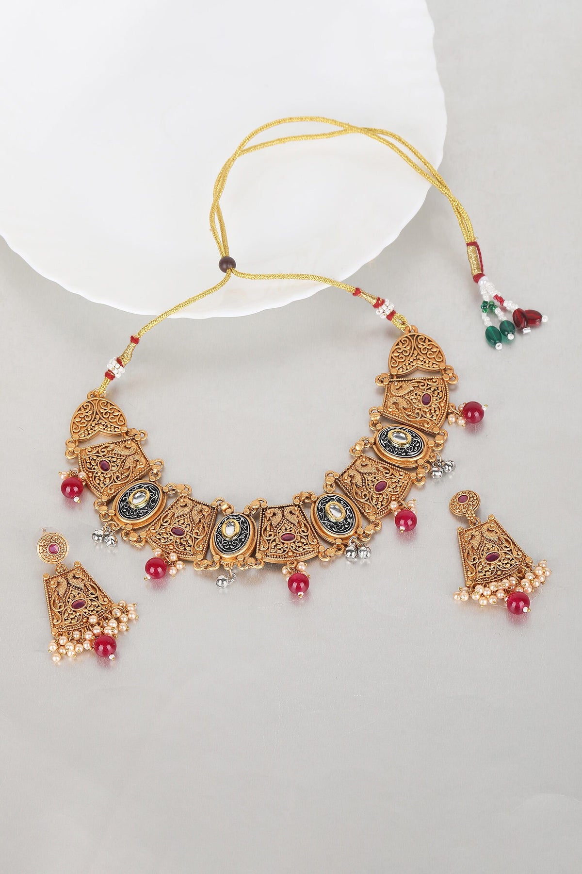 Carved Dual Tone Bar Choker Set 