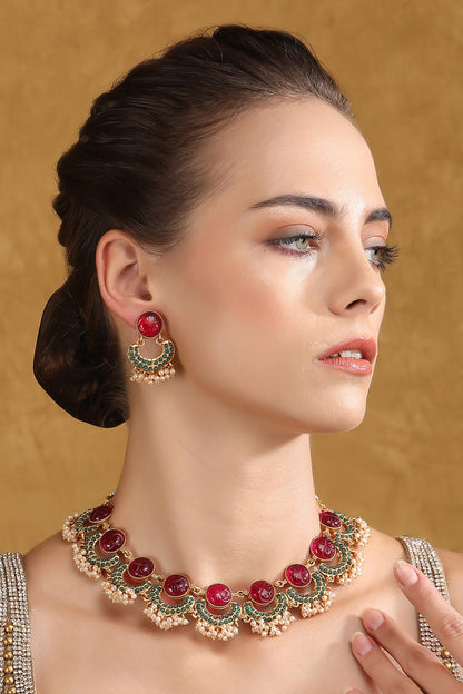 Gold Kundan Half Moon Choker Set 