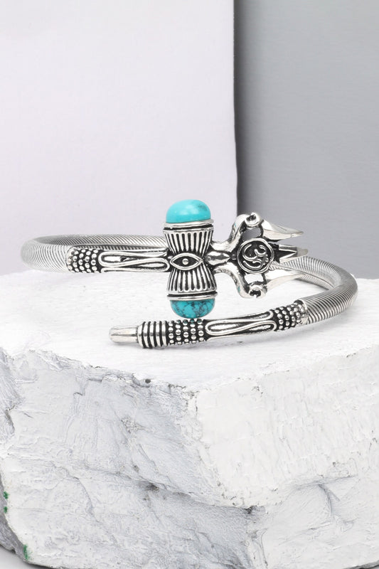 Silver Trishul Carved Bracelet with Turquoise Stone 