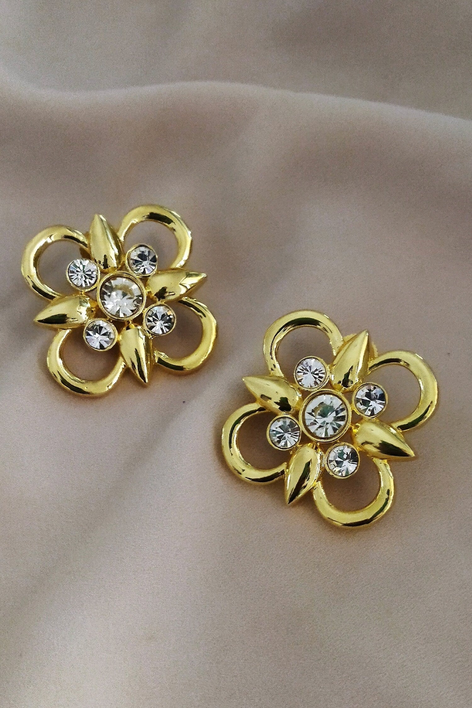 Floral Design Swarovski Stud Earrings 