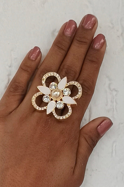 Floral Crystal Ring 