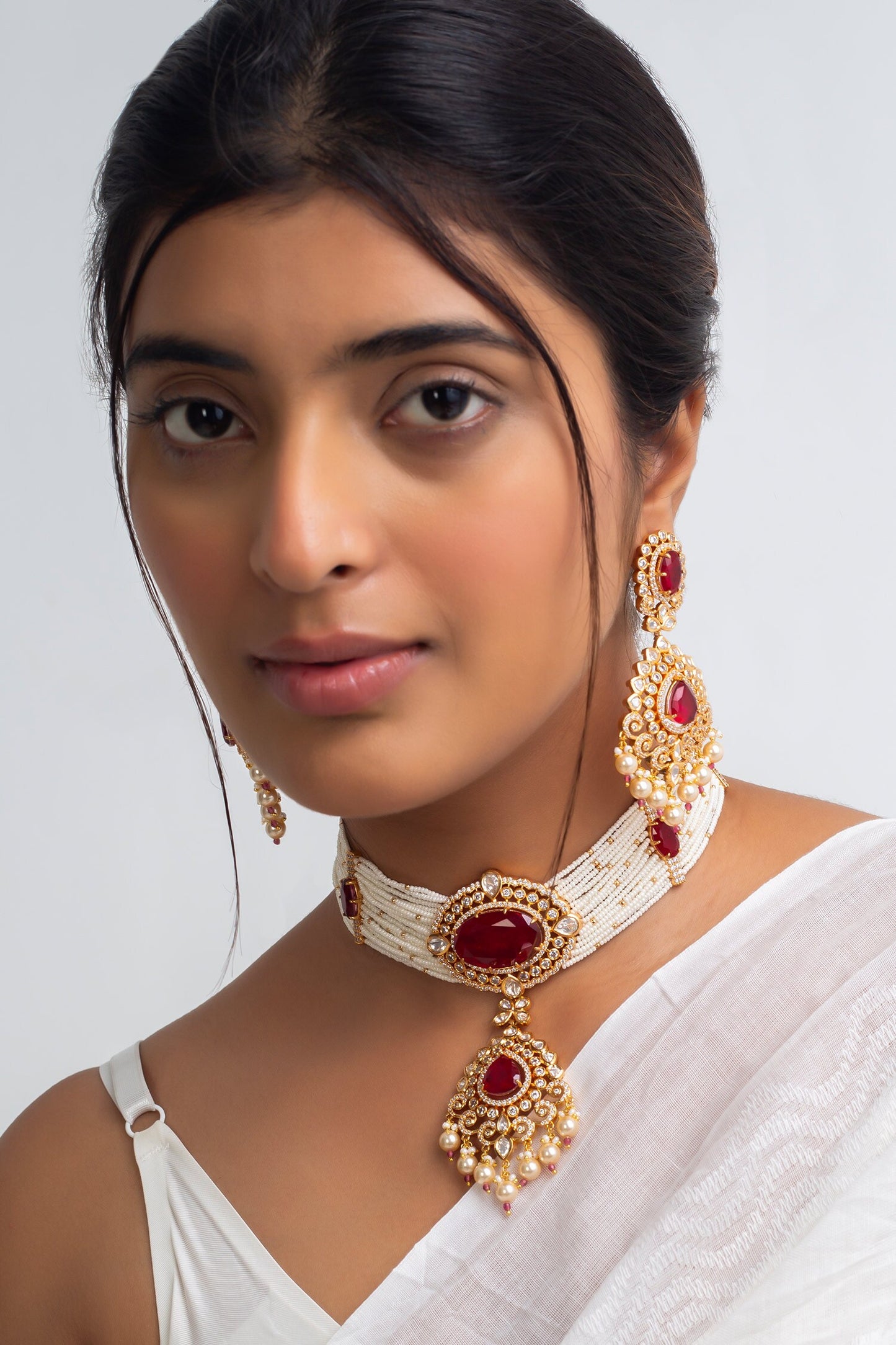 Floral Crest Choker Set 