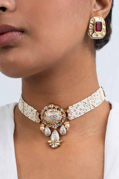 Gold Plated Floral Carved Choker Set 
