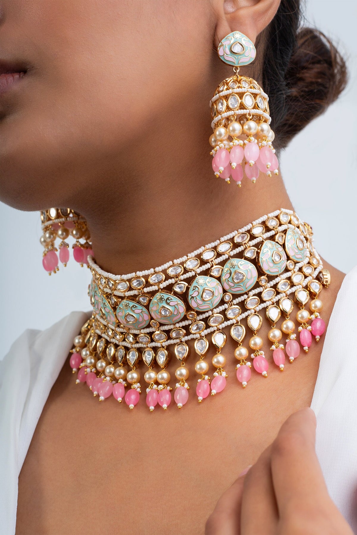 Gold Plated Peacock Carved Choker Set 